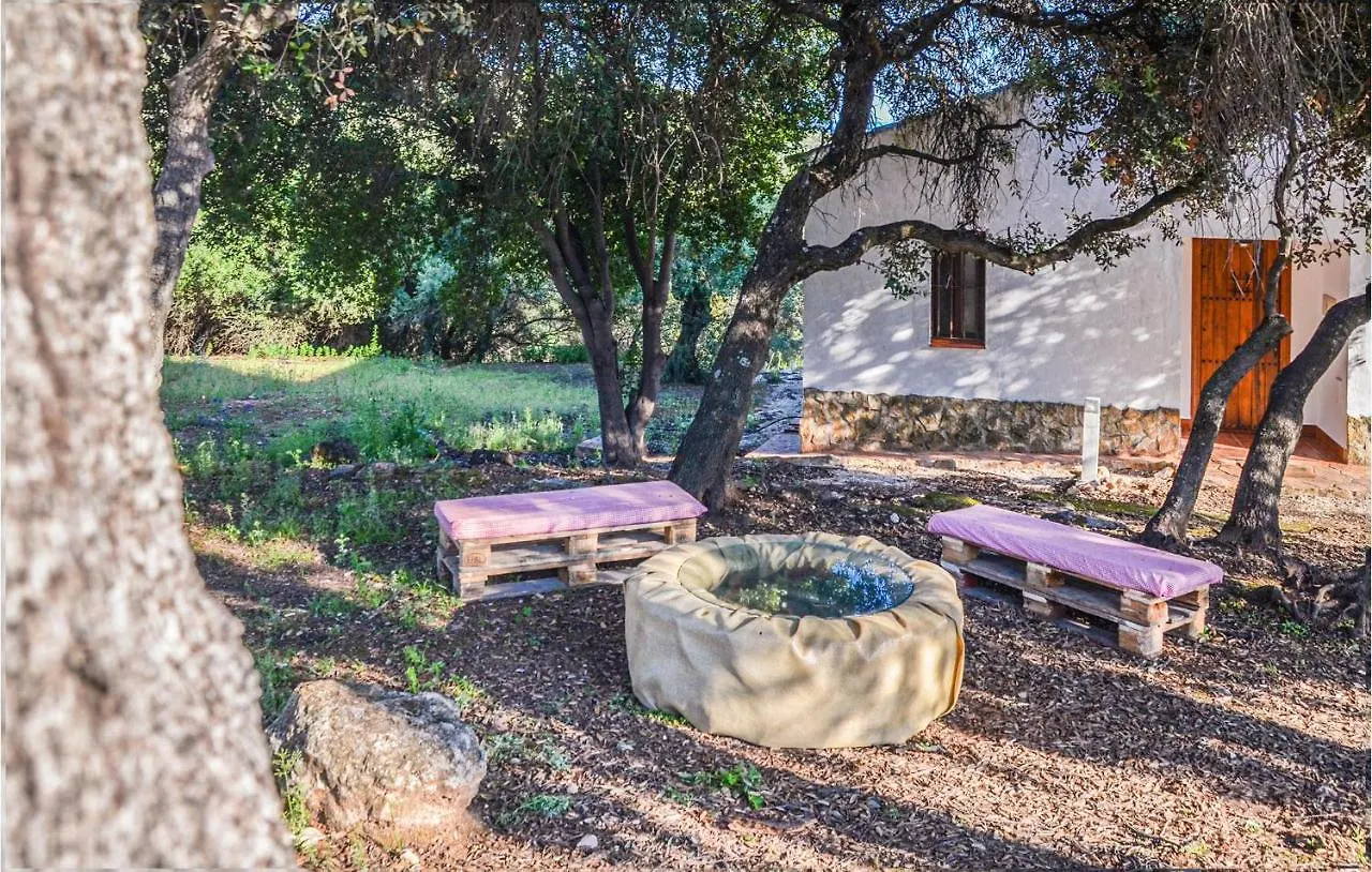 Cozy Home In Estepa With Kitchen